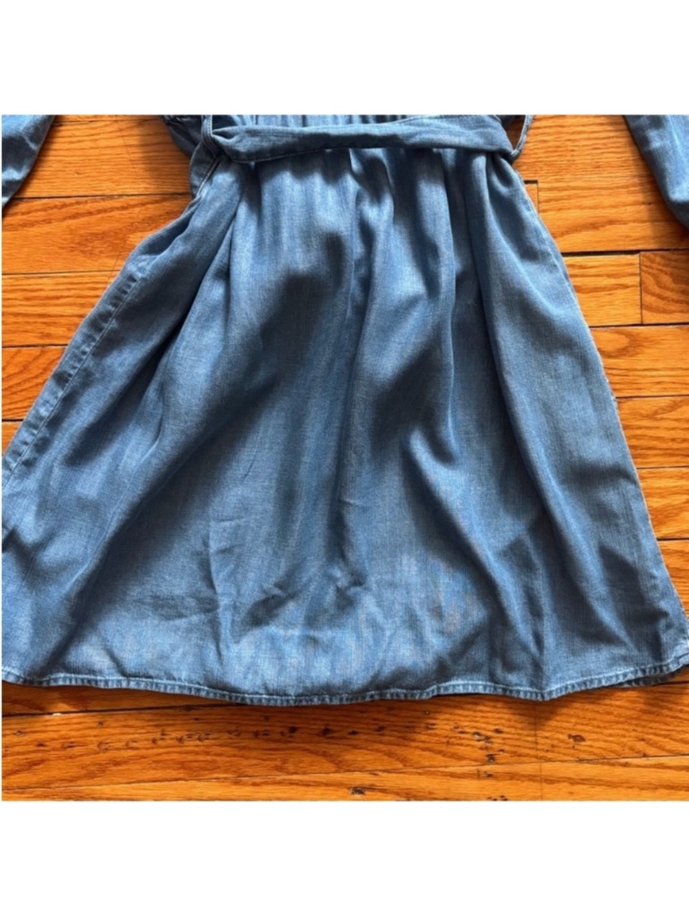 Cloth & Stone Ruffle-Neck Mini Dress - Picture 8 of 9
